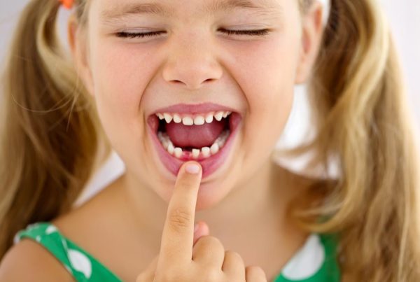 Dintii de lapte si dintii permanenti Informatii utile pentru parintii responsabili
